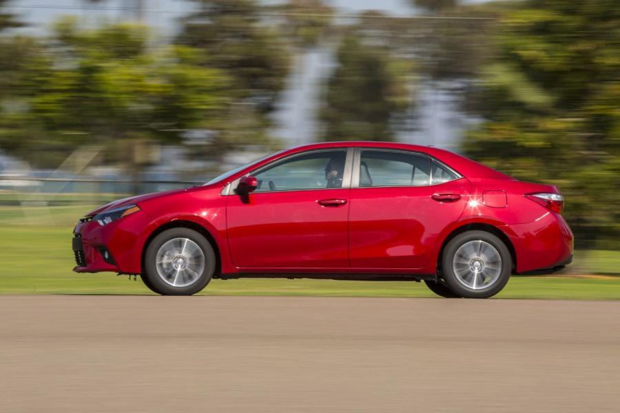  Toyota Corolla 2014 года  (фото 198 из 212)